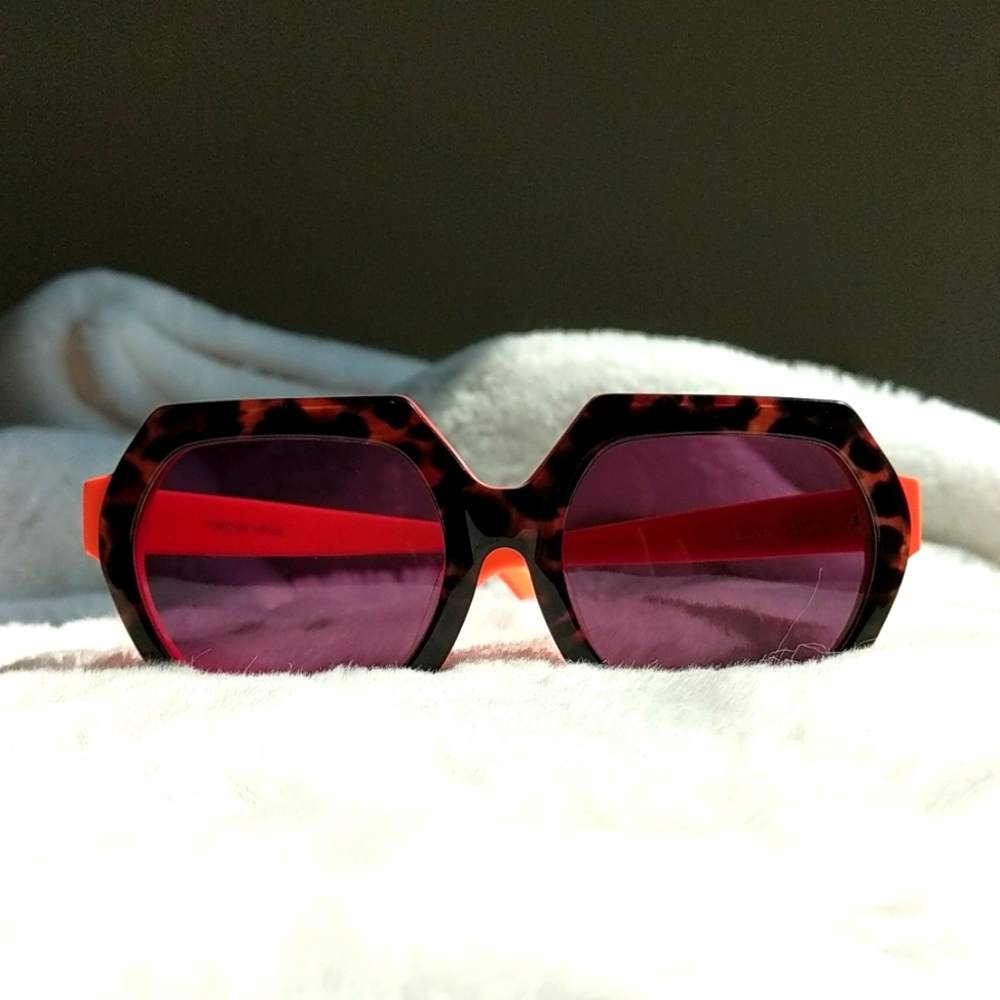Karen Walker Tortoise + Orange Sun Glasses 🕶️🐢🍊